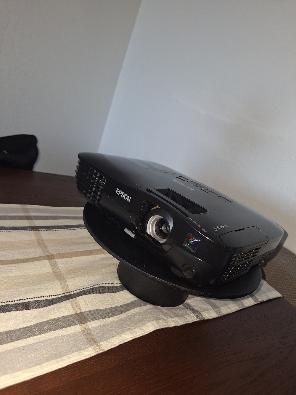 Epson Black Multimedia Projector